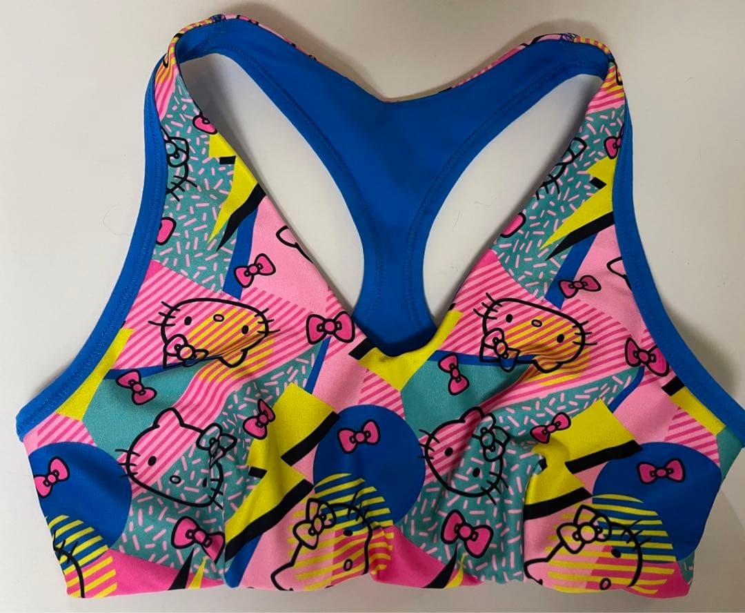 正規品★USED! Zumba ×HELLO KITTY柄上下セットS