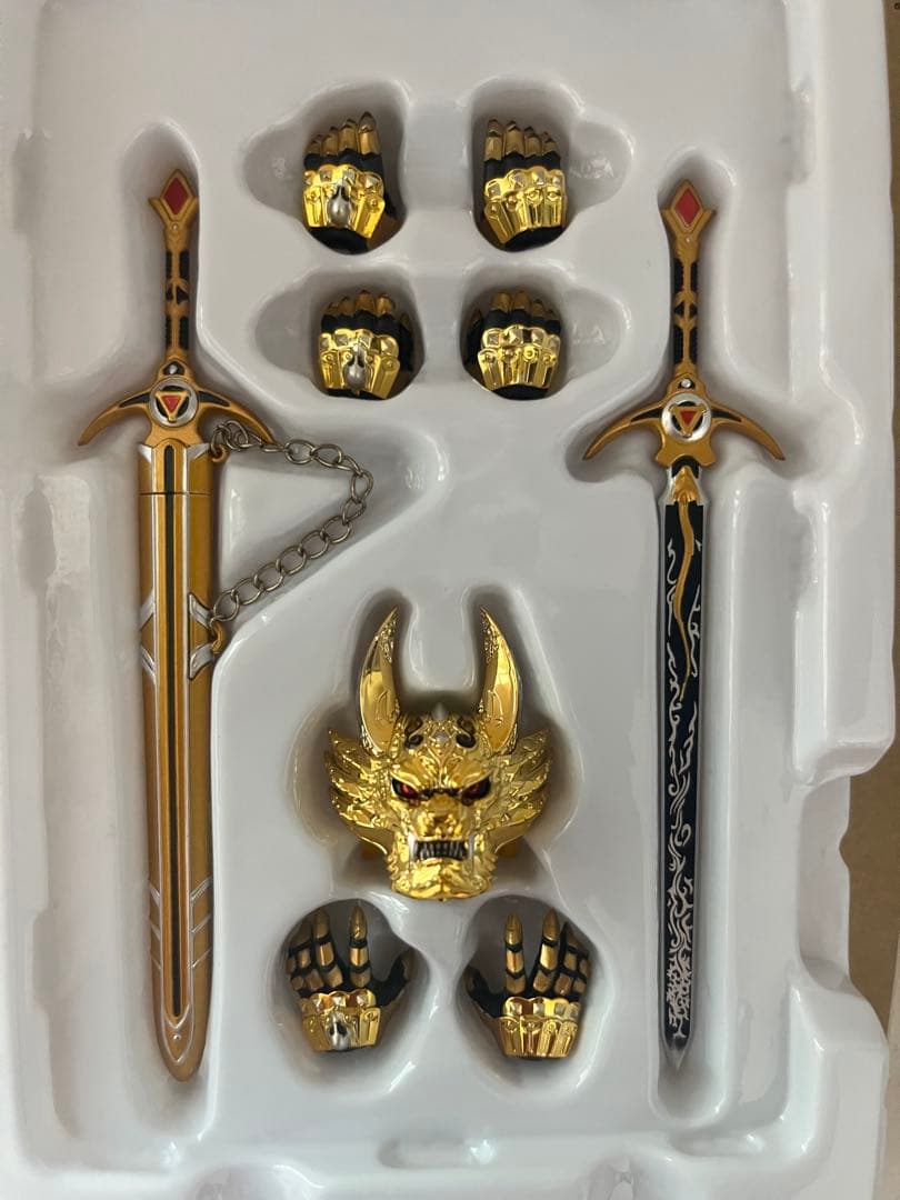 S.H.Figuarts フィギュアーツ 黄金騎士ガロ 冴島雷牙 真骨彫製法