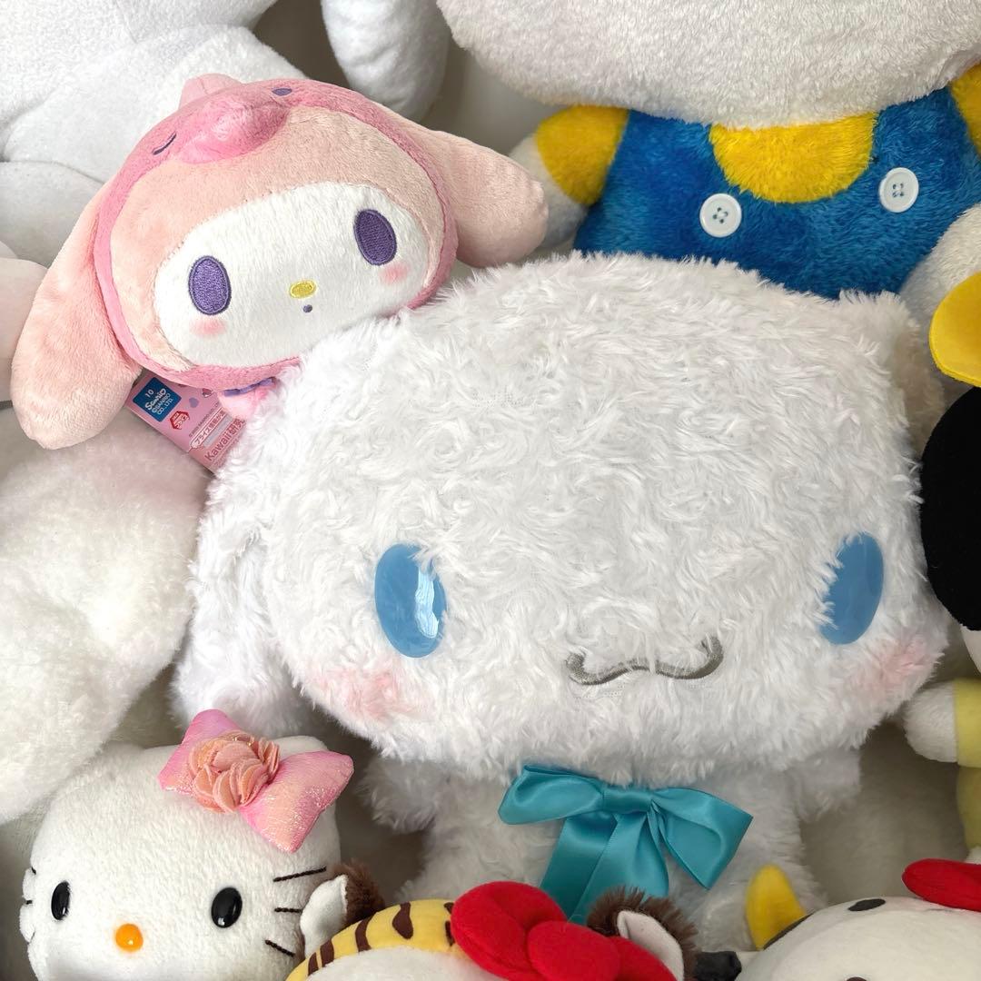 【サンリオ】キティ　マイメロ　クロミ　シナモ　ポチャッコ他　ぬいぐるみ　45点