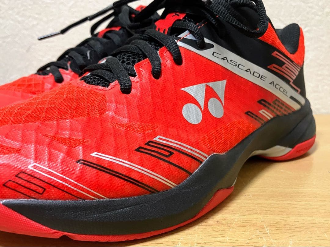 ★ほぼ未使用！YONEX ヨネックス パワークッション カスケード アクセル