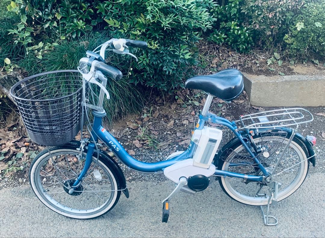 な*も様 ヤマハ新機種電動アシスト自転車pas 20インチ　ブルーアルミボディー
