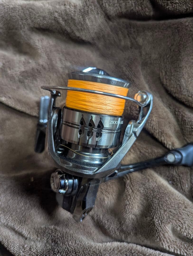 リール SHIMANO COMPLEX XR 2500 F6 HG