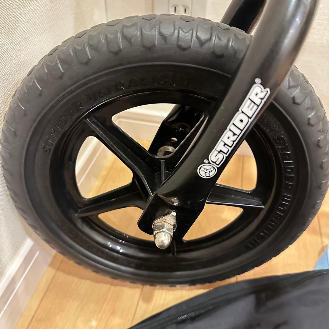 匿名配送　STRIDER バランスバイク 12インチ ストライダー　イエロー