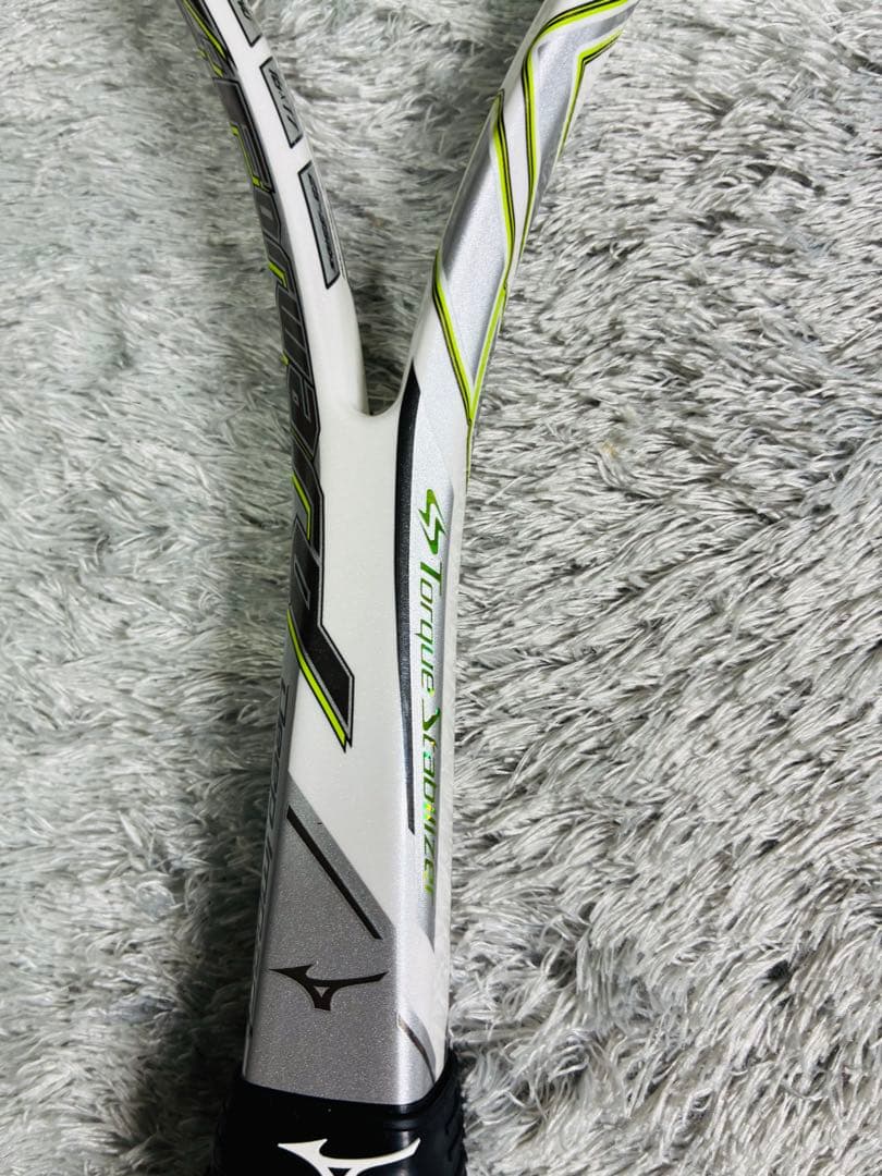 【美品】MIZUNO ディープインパクトZフォワード定価20000円 軟式テニス