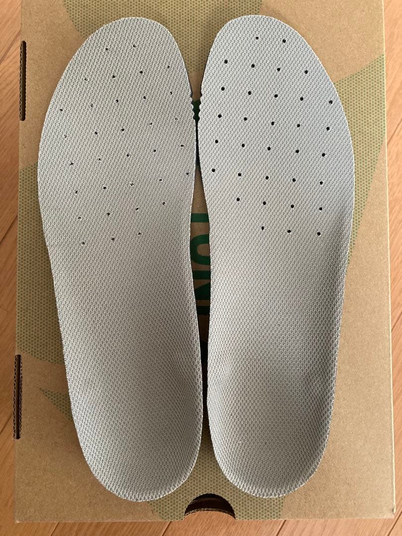 YONEX パワークッション　エアラスzウィメン 24cm