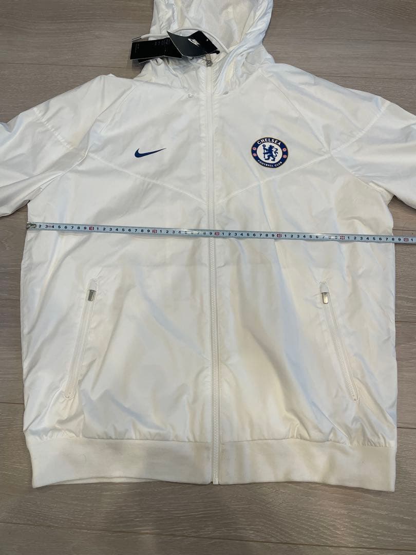 タグ付き❗️チェルシー フード付き ウインドブレーカー