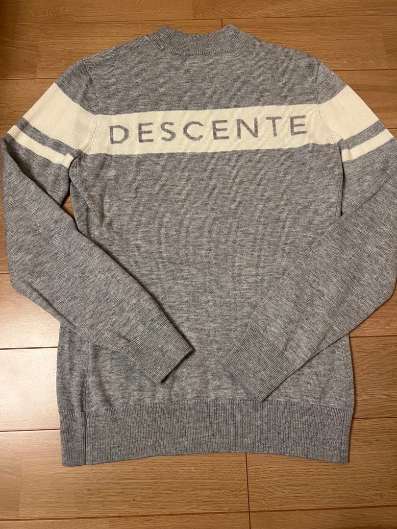 Mサイズ DESCENTEGOLF モックネックインターシャニット