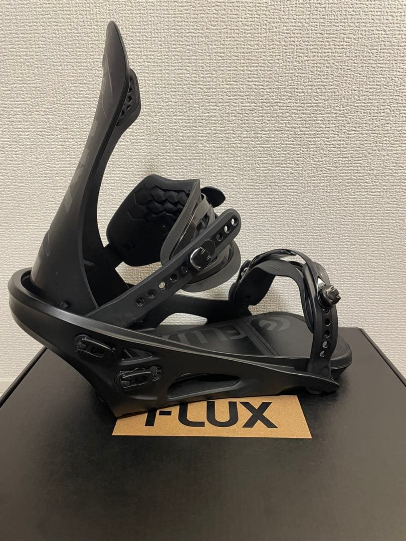 FLUX D/S 21-22モデル