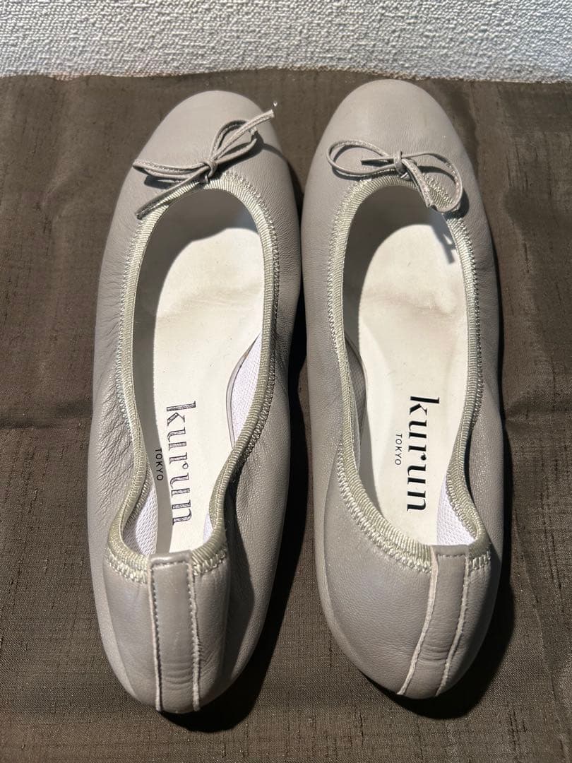 kurun TOKYO クルン グレー 本革 パンプス23cm 防水 スムース