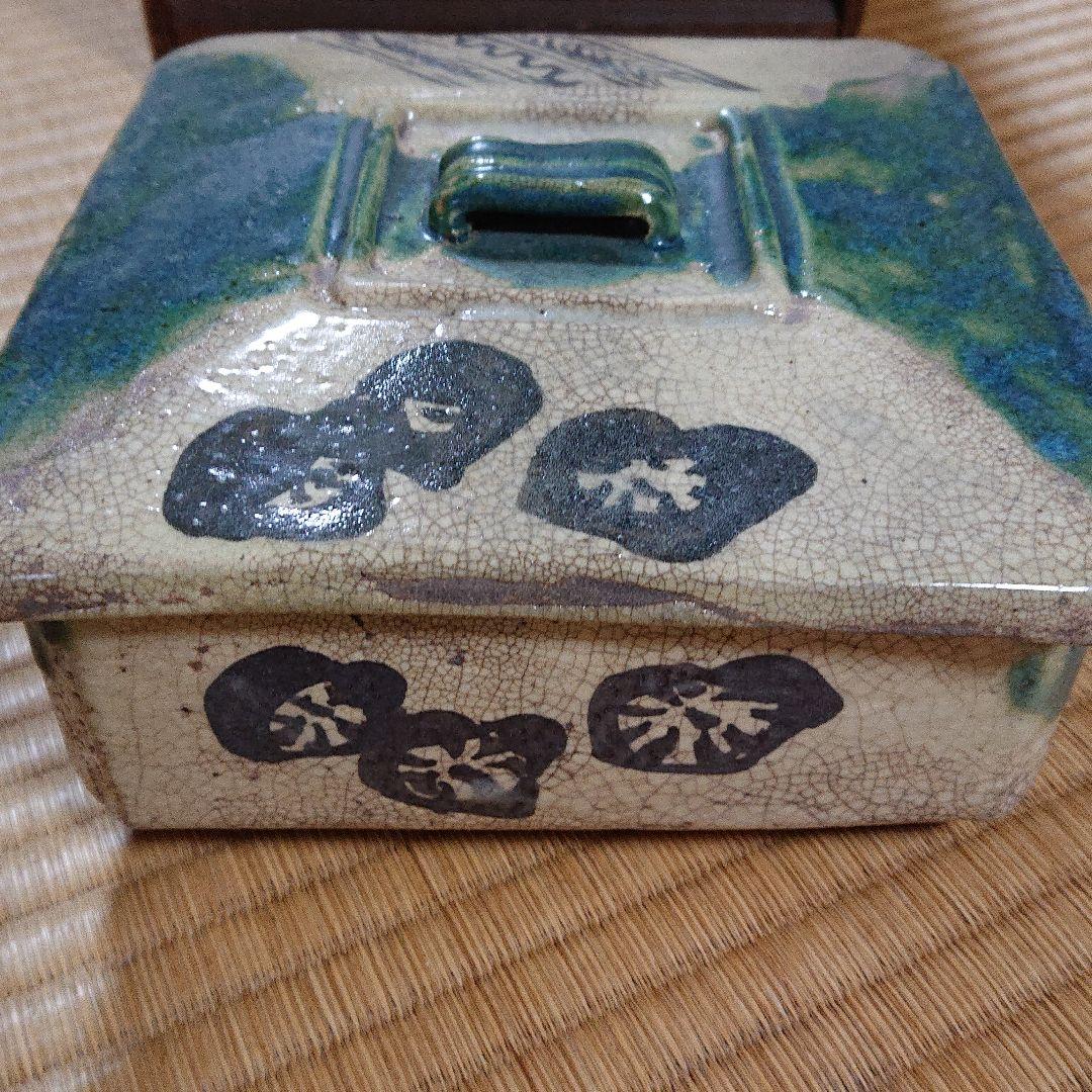 お茶菓子入れ