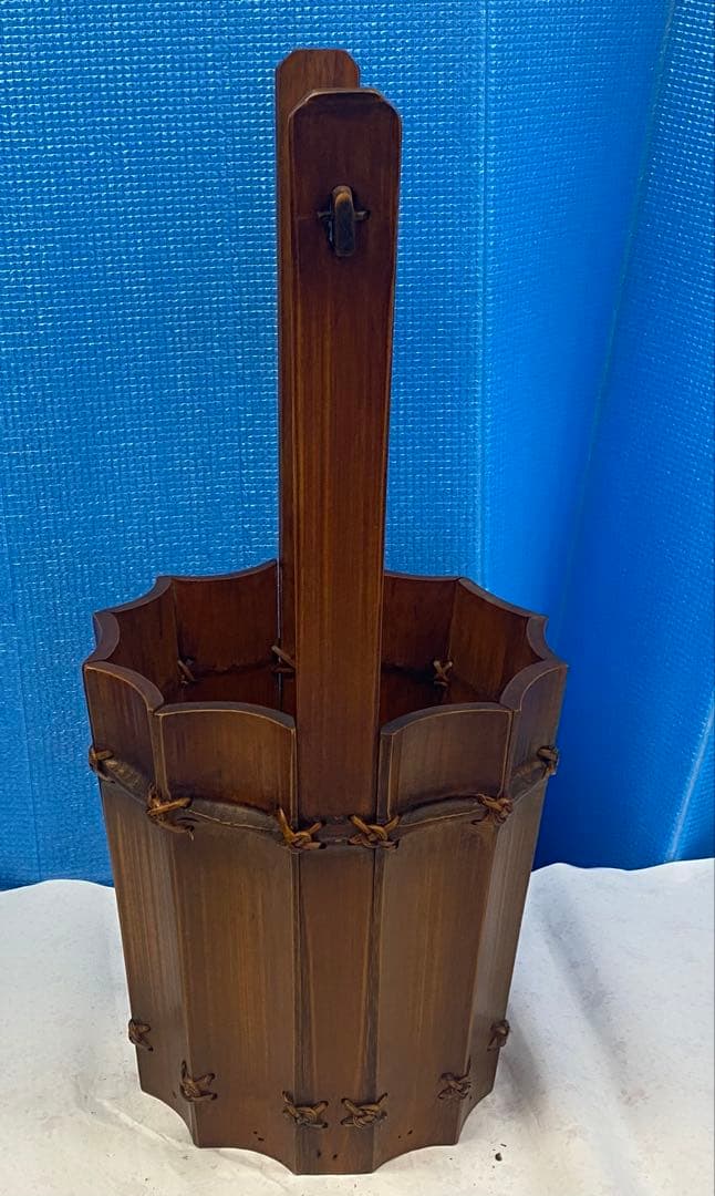 花器民芸品　小物竹かご彫刻手桶花れ◆ドライフラワー花瓶になります。