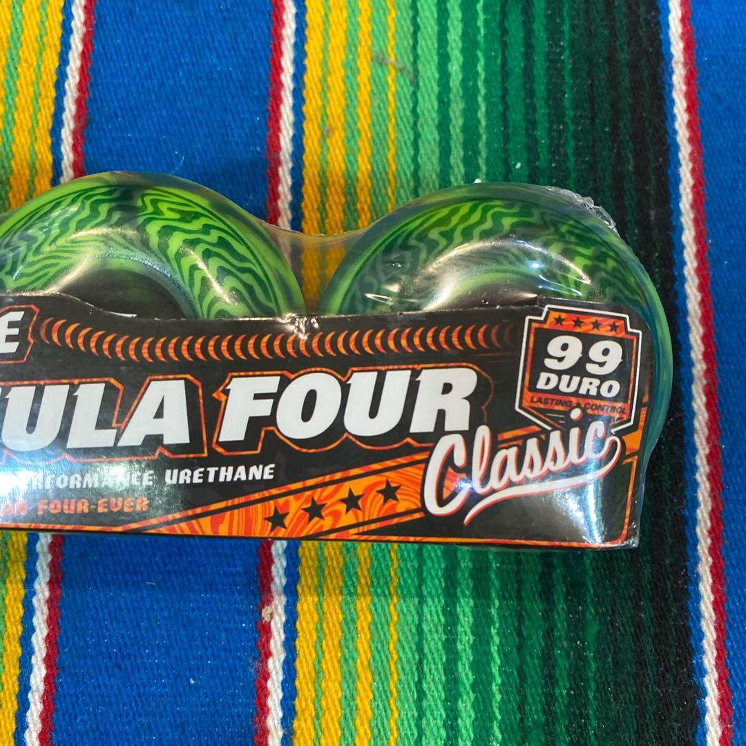 SPITFIRE FORMULA FOUR 99 DURO ウィール58mm