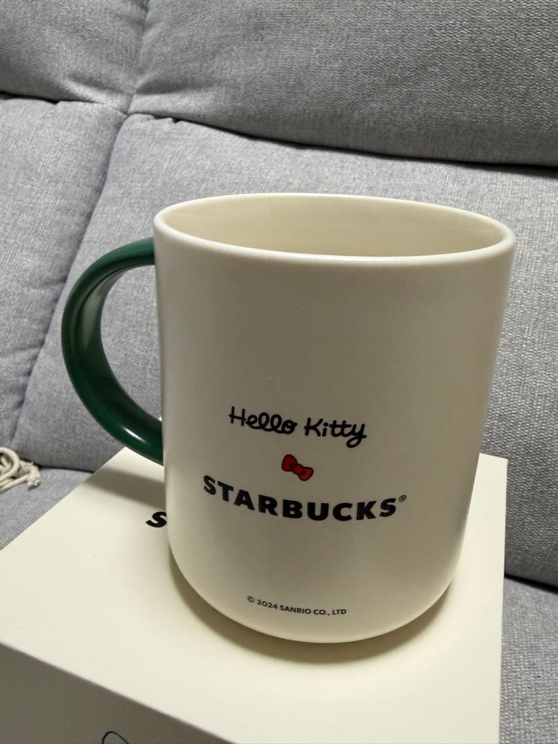 【未使用】ハローキティ スターバックス STARBUCKS マグカップ