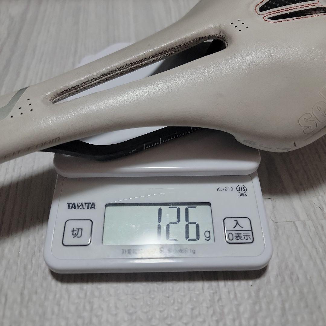 Selle Italia SLR ホワイトサドル　カーボン