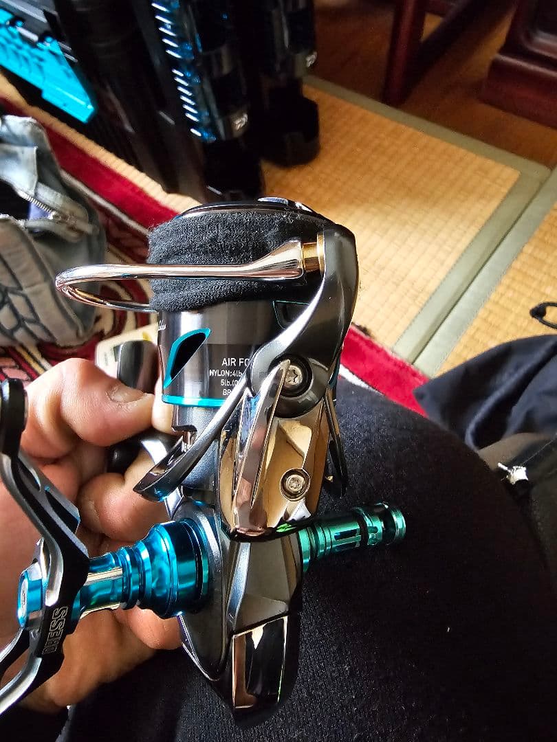 21エメラルダスAIR FCLT2500sDH ドレスハンドル&リールスタンド付