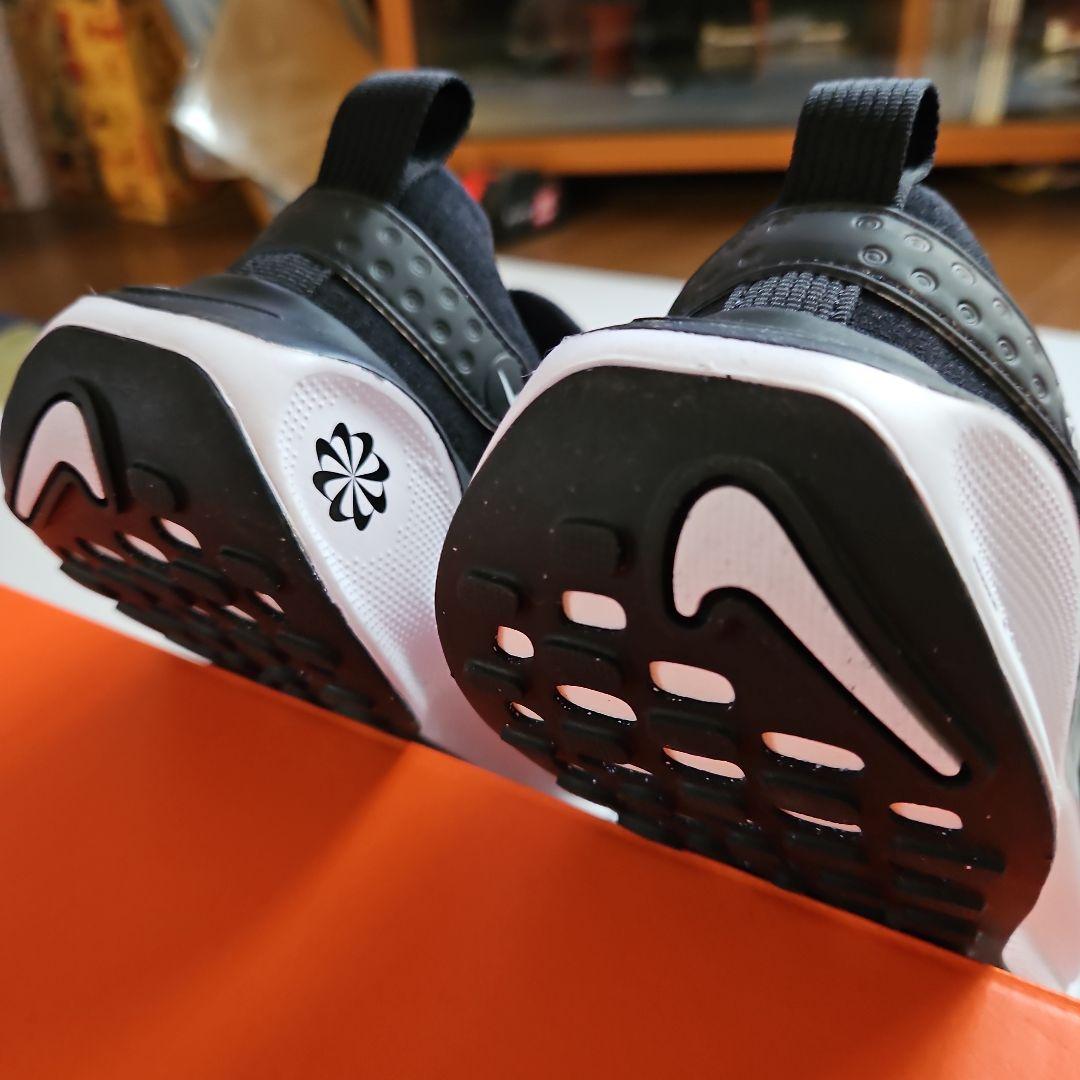 未使用❕W ナイキ REACTX INFINITY RUN 4 24cm