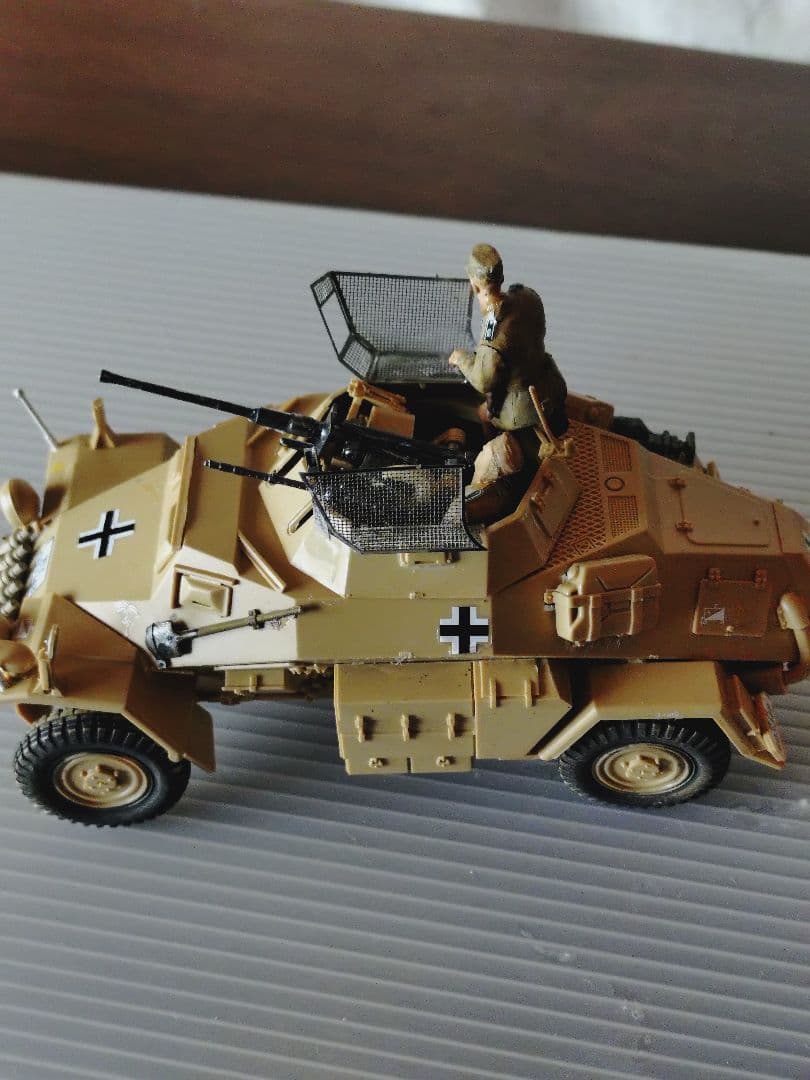 厳寒特価ジャンク！ロンメル軍団チェニジアへ機動偵察隊装甲車 & 製バイク