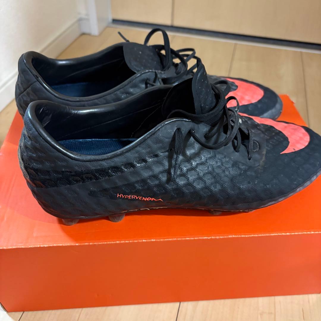 ハイパーヴェノムファントム　NIKE