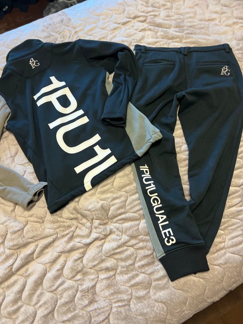 【レア】1PIU1UGUALE3 GOLF 上下裏地ボアセットアップ Ⅵ(XL)