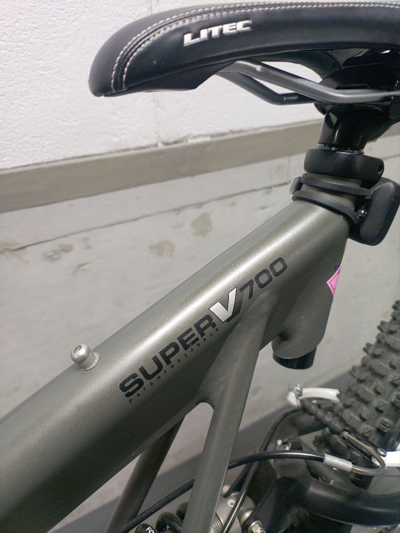 cannondale マウンテンバイク　SuperＶ700
