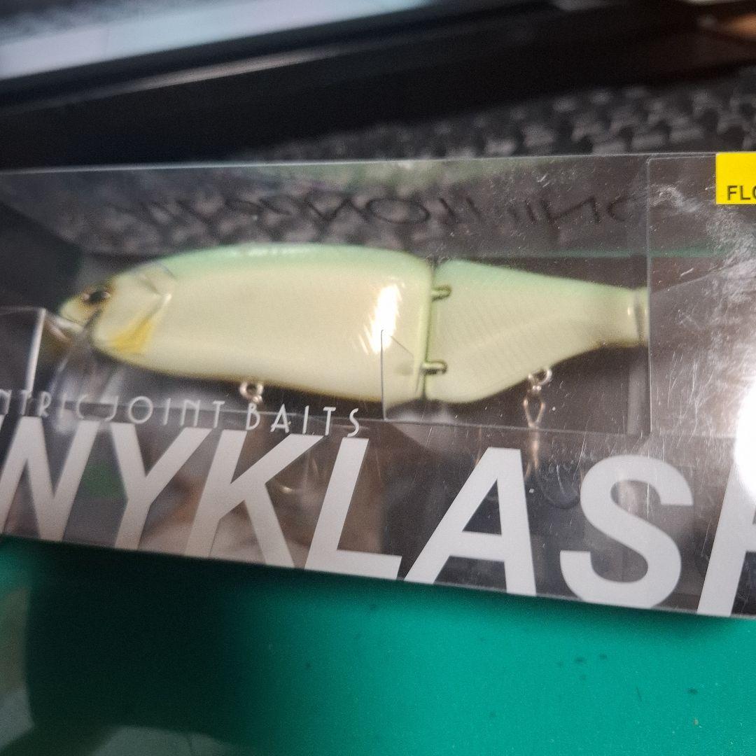 限定　DRT　タイニークラッシュ　グリーンシャッド　Hi　TiNY KLASH