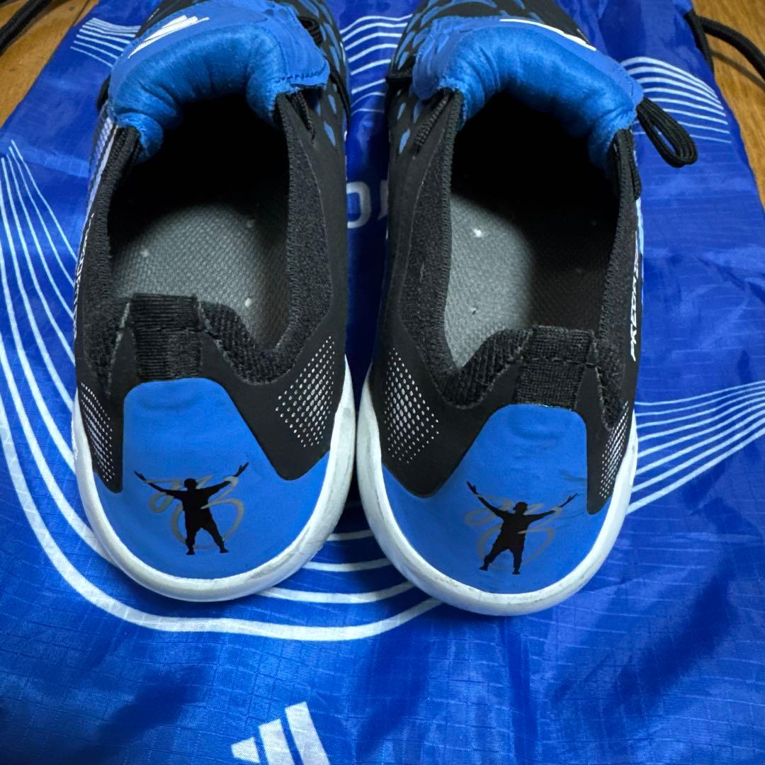 adidas スパイクシューズ プレデター　AGソール ベリンガムモデル