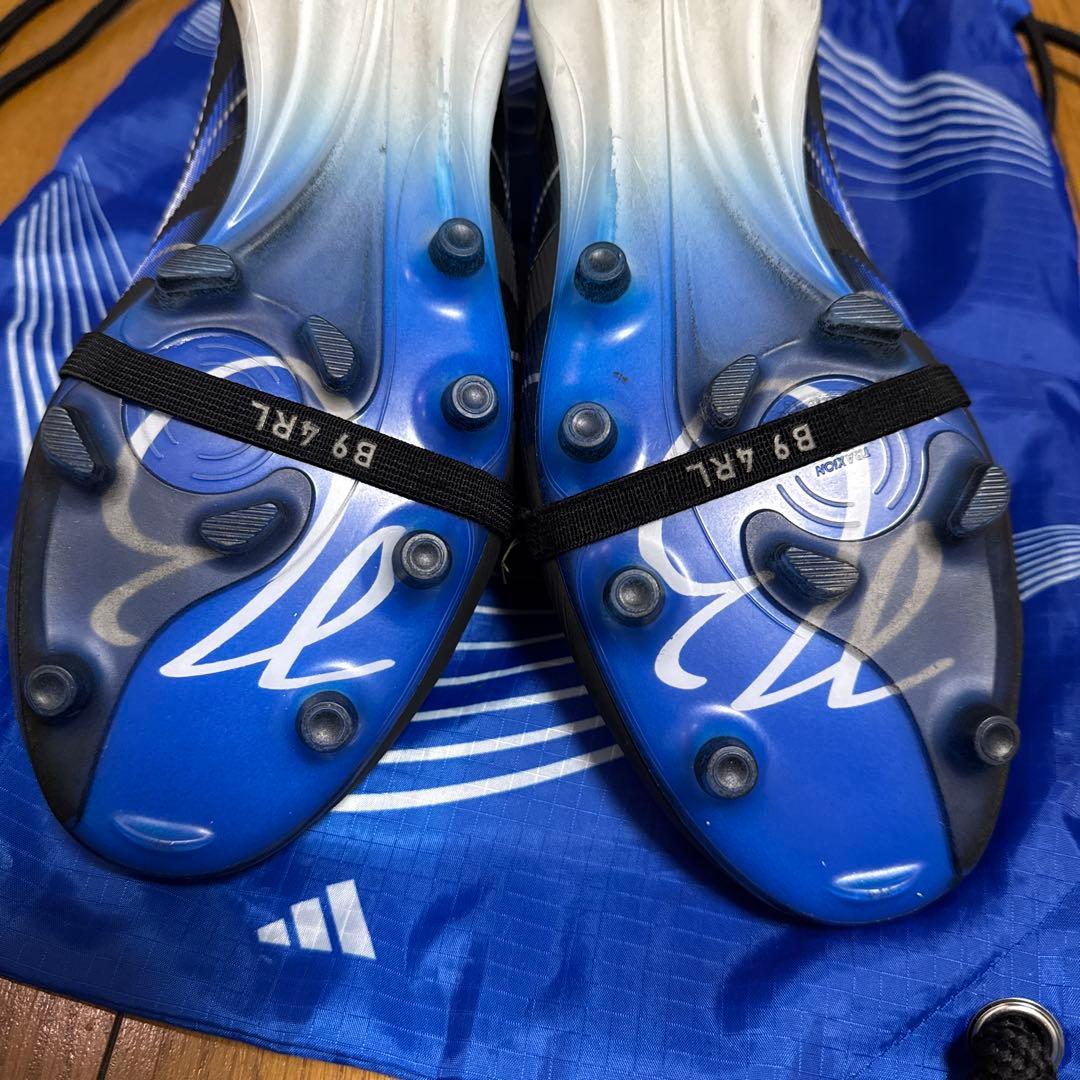 adidas スパイクシューズ プレデター　AGソール ベリンガムモデル