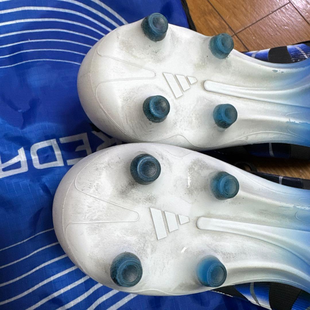 adidas スパイクシューズ プレデター　AGソール ベリンガムモデル