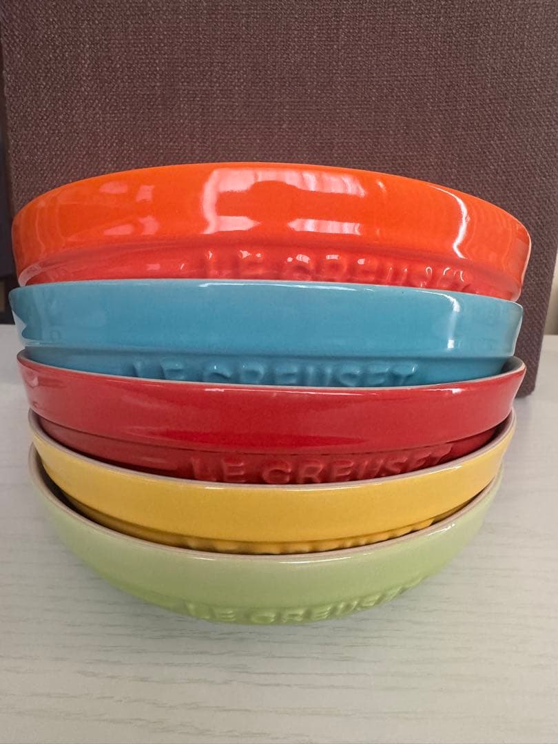 ル・クルーゼ　ラウンド・ディッシュ 20 cm レインボー