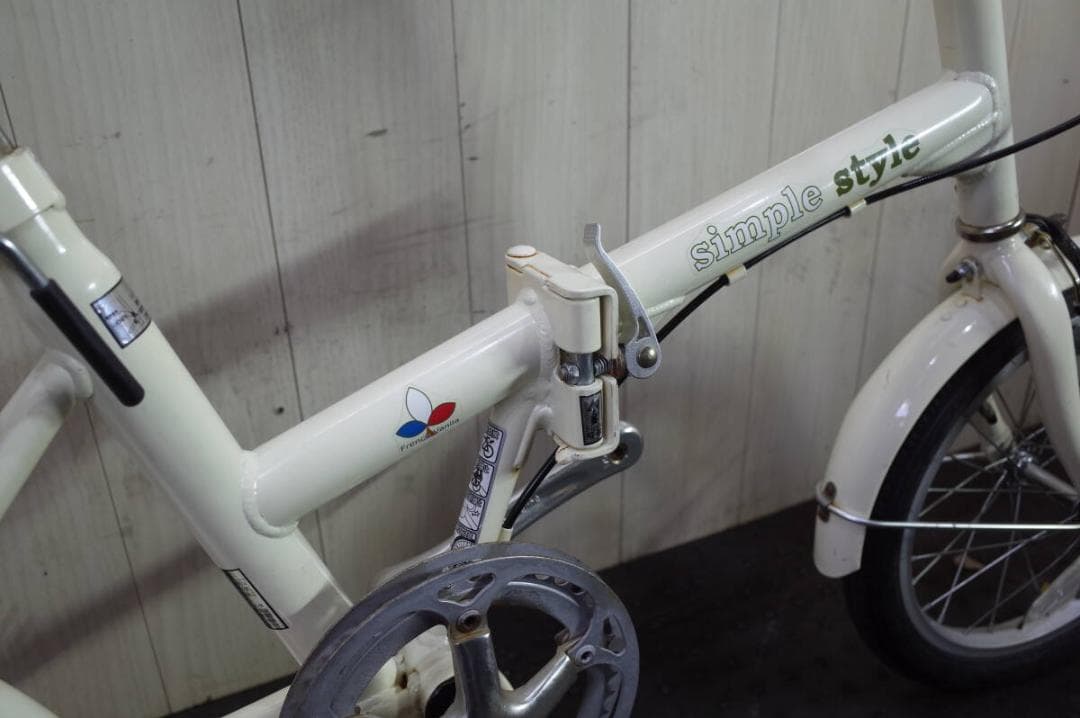 人気！SIMPLE STYLE 16インチ 折り畳み自転車