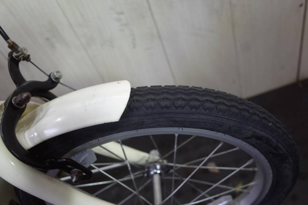 人気！SIMPLE STYLE 16インチ 折り畳み自転車