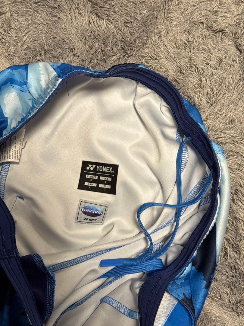 (あーる)YONEX バドミントン ウェアLサイズ 中国代表モデル 上下