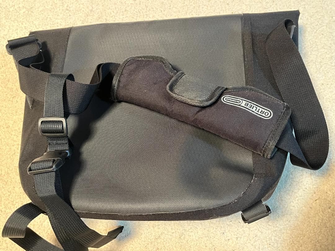 美品 ORTLIEB オルトリーブ Sling-It メッセンジャーバッグ 防水