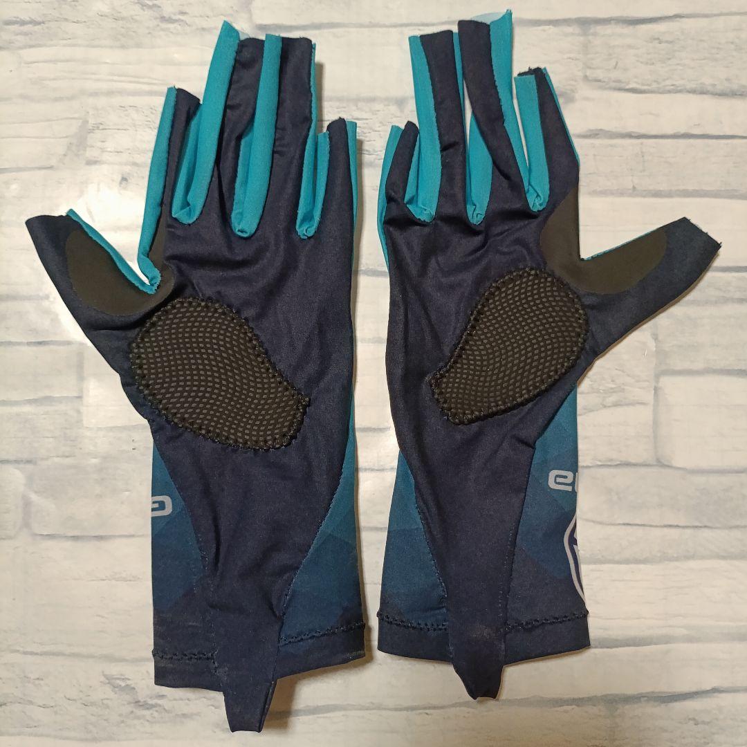 支給品　エアログローブ　Astana Qazaqstan　アスタナカザクスタン