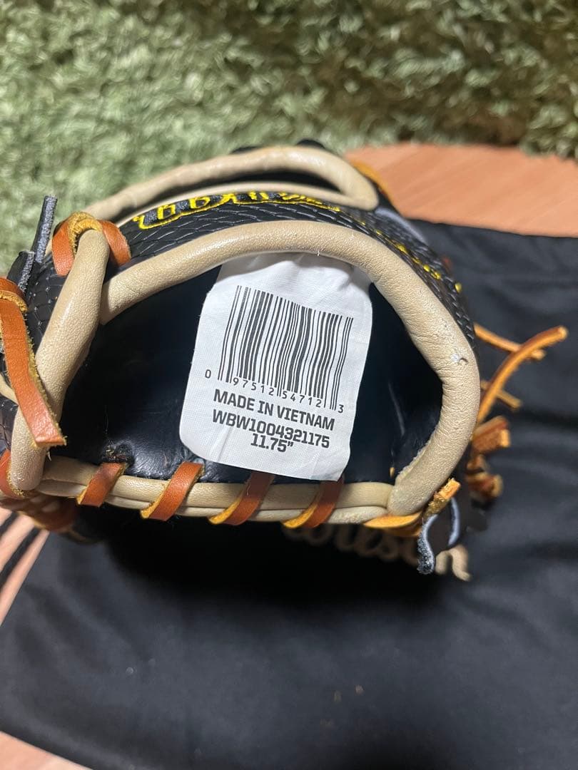 Wilson A2000 KBH13 硬式内野手用グラブ ブラックSSS