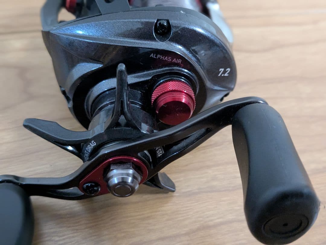 Daiwa ALPHAS AIR ベイトリール 7.2 左巻き ダイワ