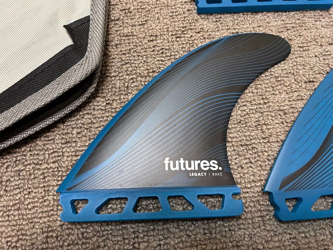 FUTURESフューチャーフィン RTM HEX LEGACY RAKE R8