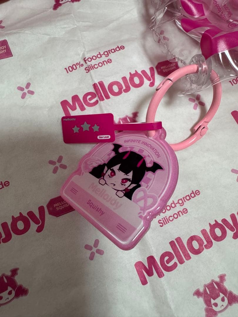 入手困難！Mellojoyメロジョイスクイーズ♡旧箱パルミエストロベリー新品
