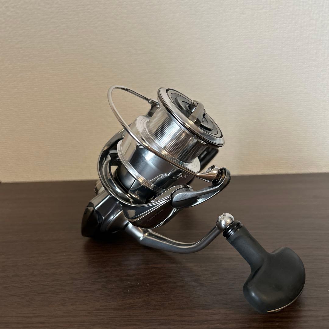 美品　22イグジストLT4000-XH ダイワ