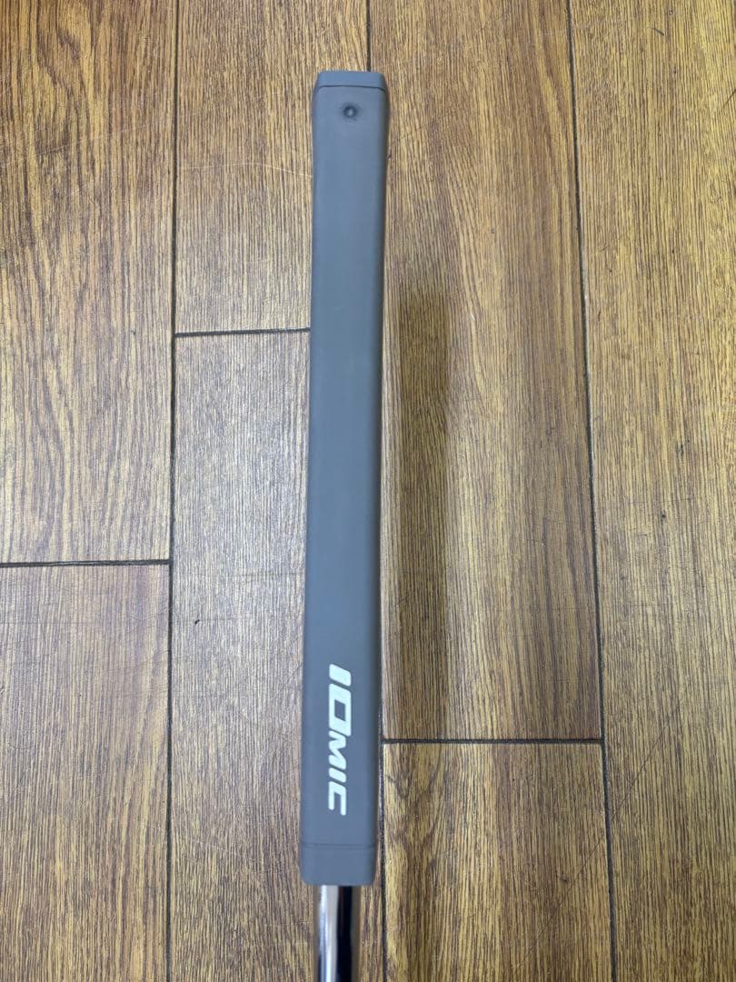 売り切り最終価格！TaylorMade TRUSS パター　GSS