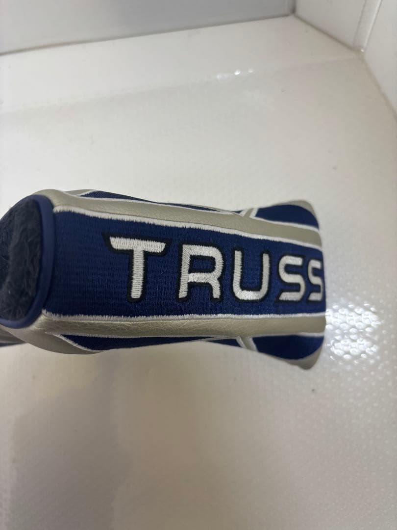 売り切り最終価格！TaylorMade TRUSS パター　GSS