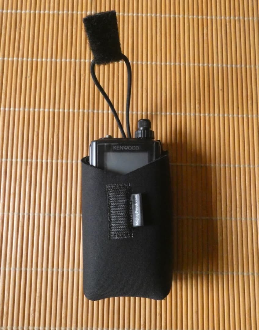TH-D74 UV FMトランシーバー