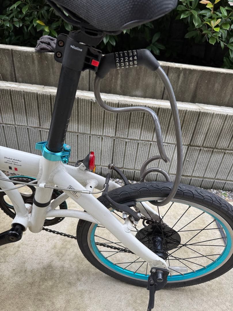 RENAULT LIGHT10　ALーFDB207　ルノー　ホワイト