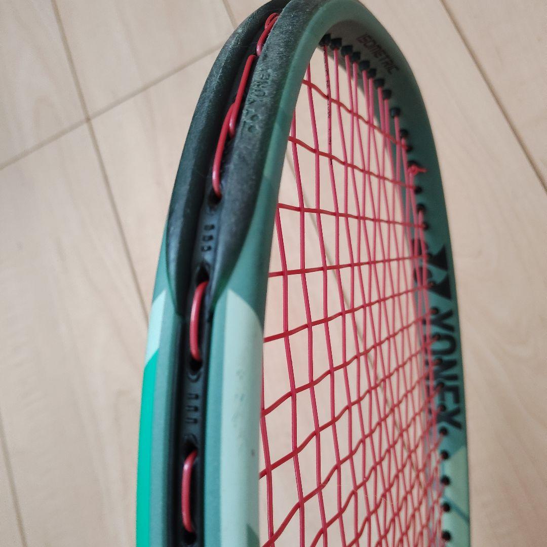 PERCEPT 100 テニスラケット 300g