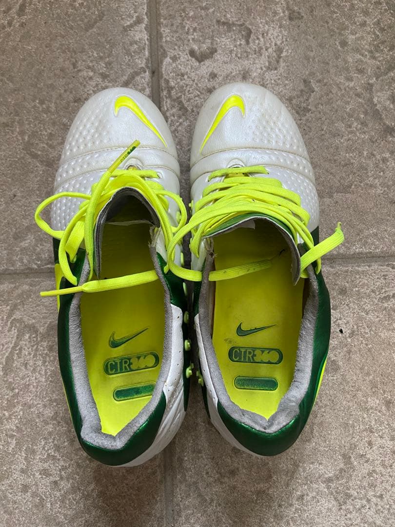 NIKE CTR360 マエストリ　25.0cm