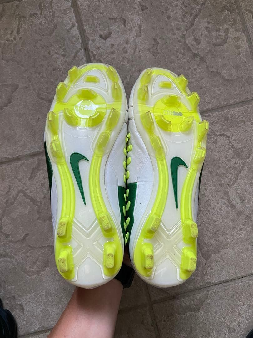 NIKE CTR360 マエストリ　25.0cm