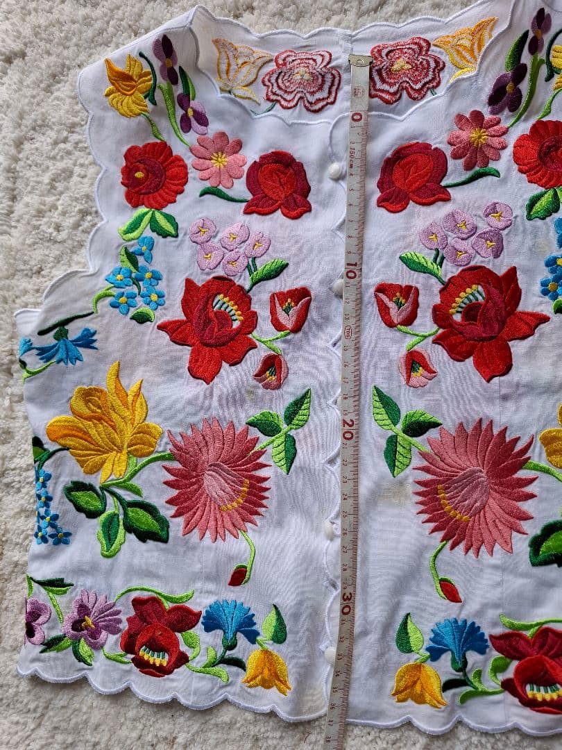 フォークダンス花柄刺繍ベスト&スカートセット