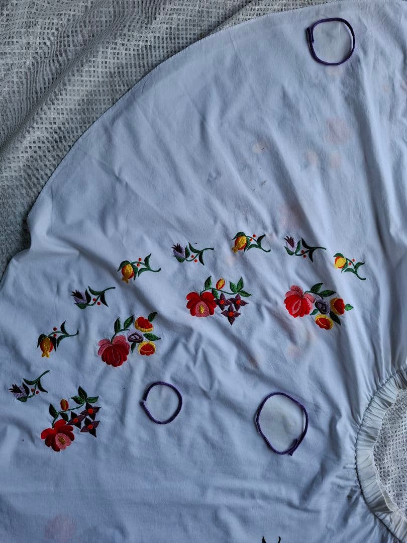 フォークダンス花柄刺繍ベスト&スカートセット