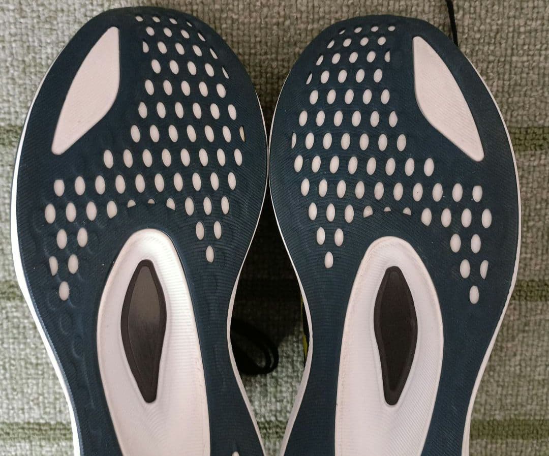 ASICS MAGIC SPEED 4 マジックスピード4【26.5㎝】