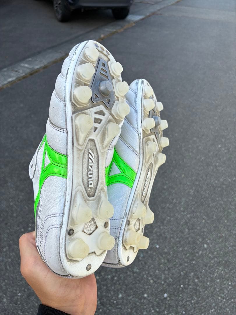 KEY.様Mizuno モレリア　サッカーシューズ　23.5cm